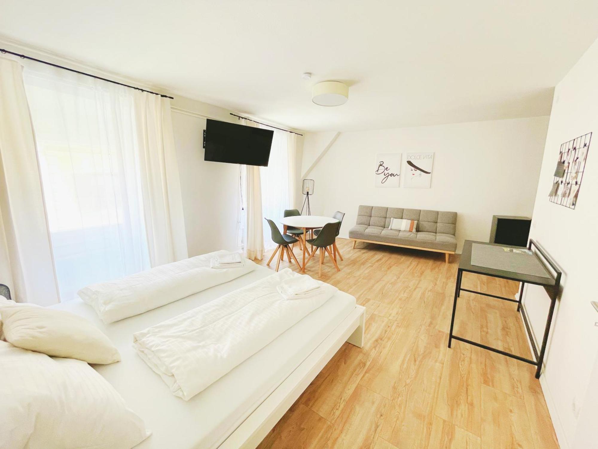 Contactless Self-check-in - Stayhere Studio 12 *